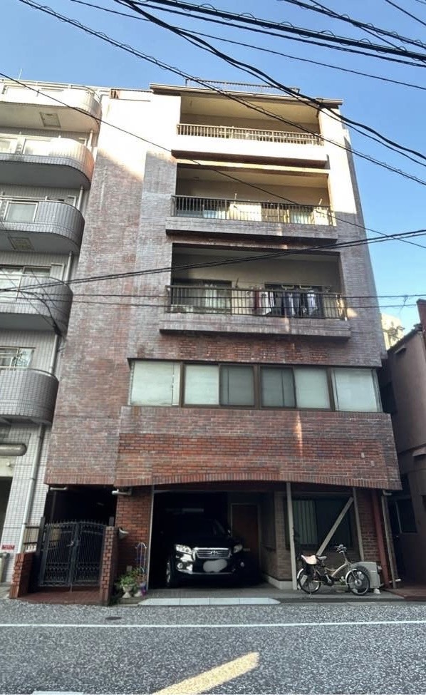 長崎市中川　マンションB　外壁塗装(使用塗料：シルビアセラティーN)