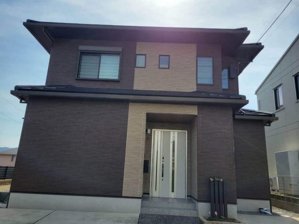 長崎市みなと坂　N様邸　外壁塗装(使用塗料：ボンフロン水性UVカットクリヤー)